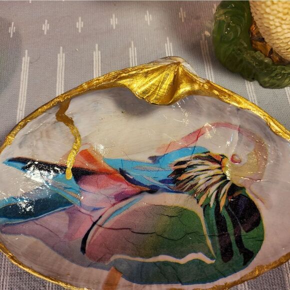 DECOUPAGE CLAM SHELL DECOUPAGE ART DECO DUCK ON A CLAM SHELL TRINKET DISH - Picture 4 of 10
